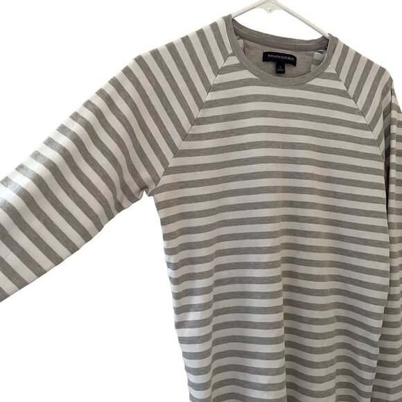 Banana Republic white and gray long sleeved t-shirt cotton casual comfortable - Picture 3 of 7